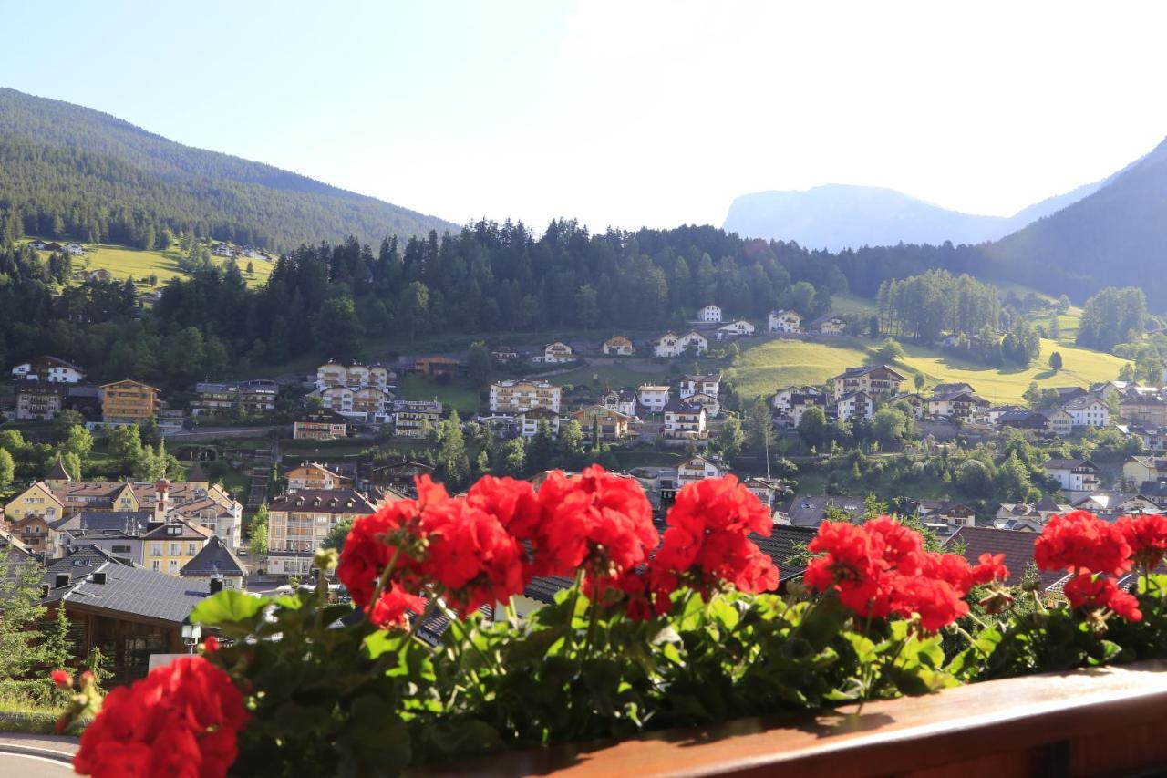 Hotel Garni Panoramik Ortisei Exteriér fotografie