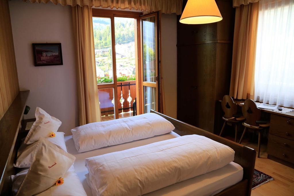 Hotel Garni Panoramik Ortisei Exteriér fotografie